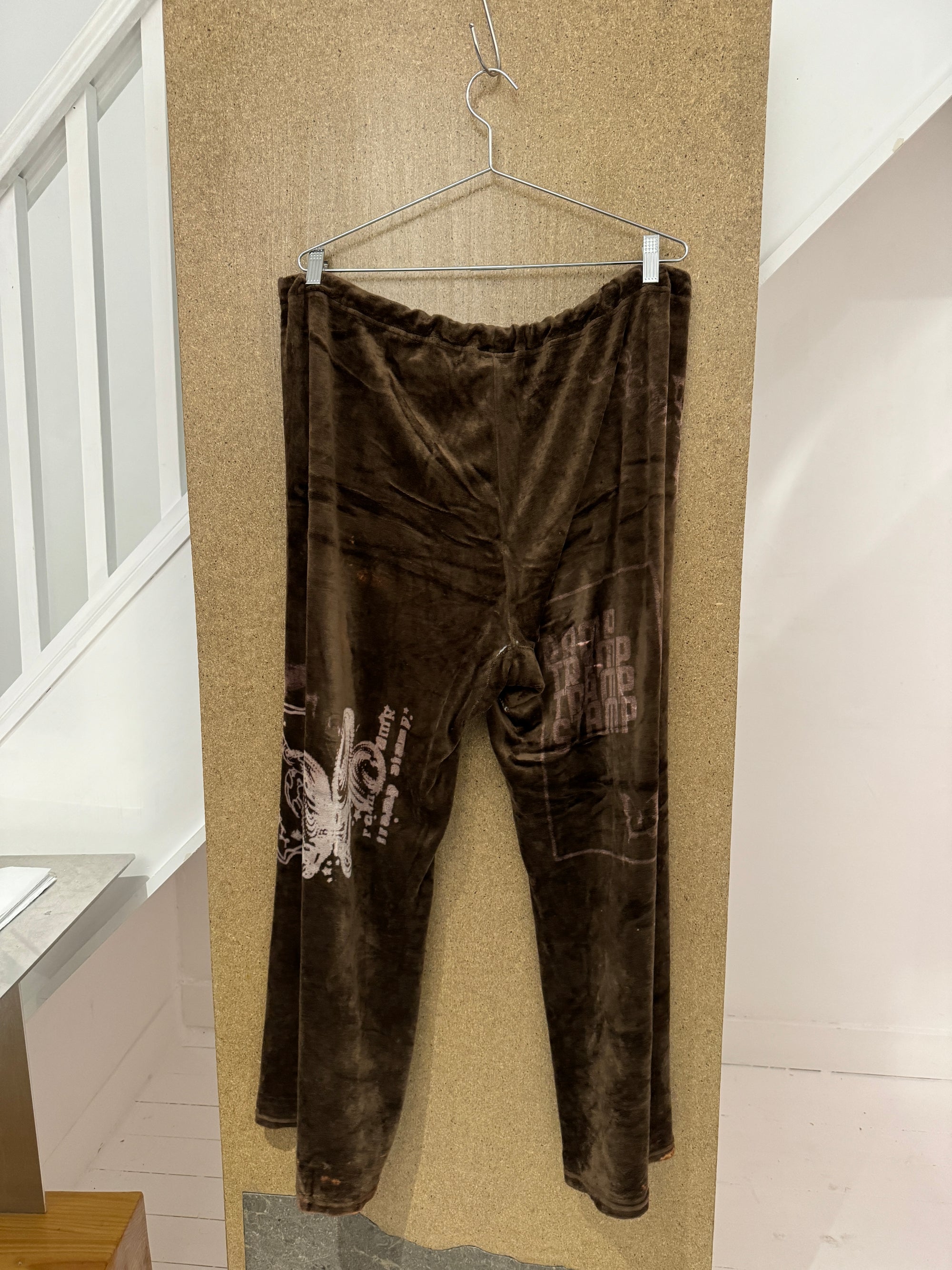 Yummy mummy trackpants in teddy