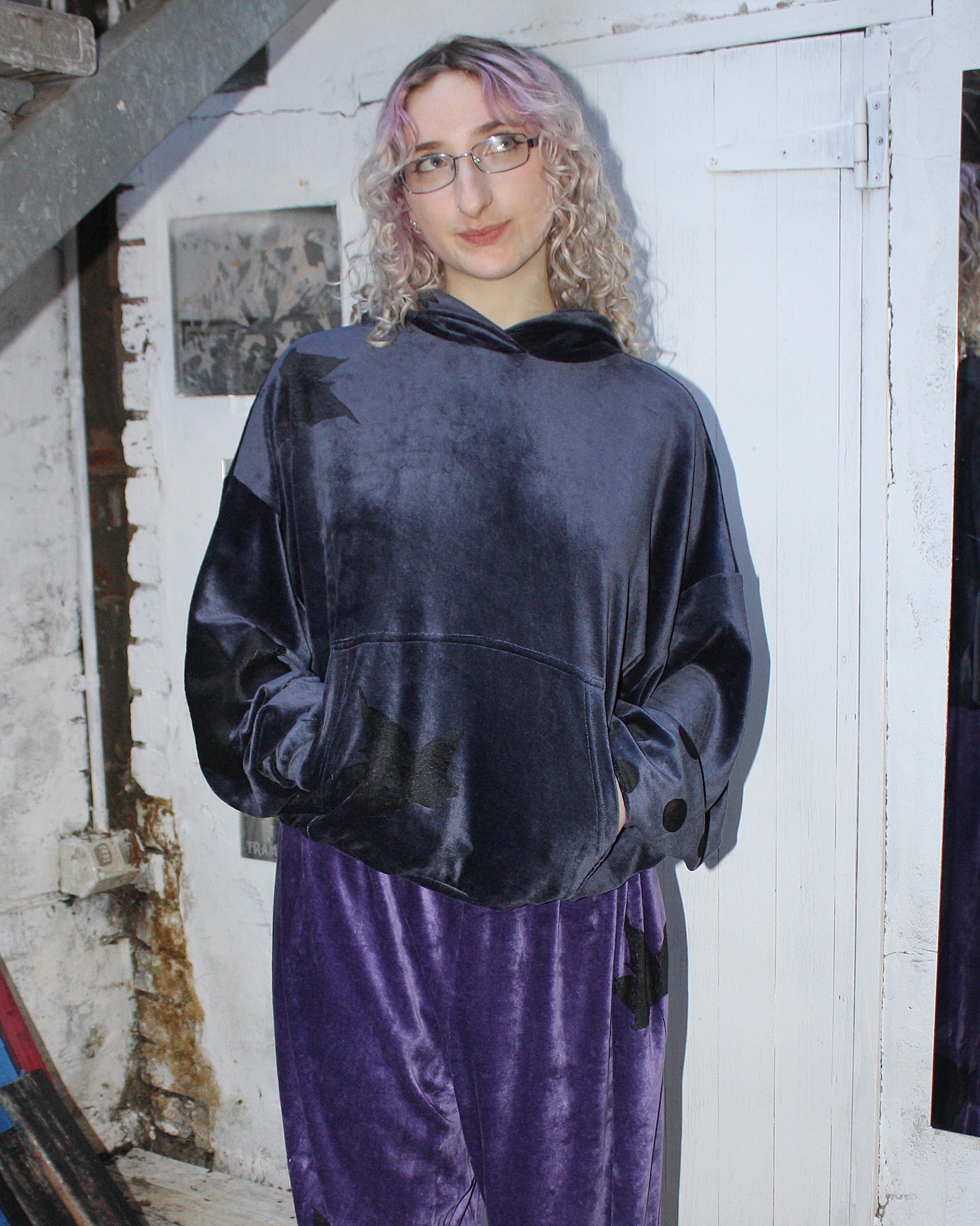 Yummy mummy hoodie in midnight FIT 2