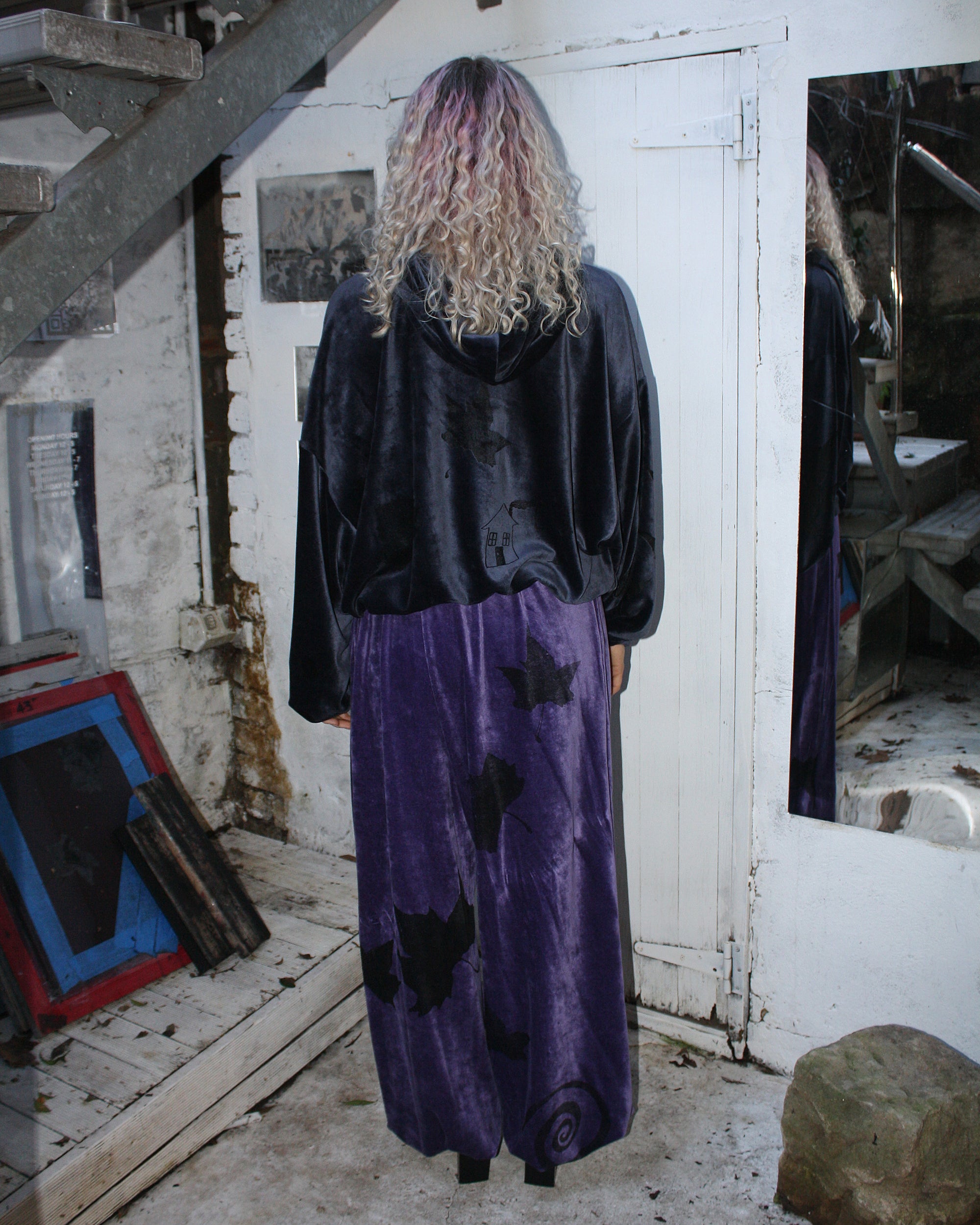 Yummy mummy hoodie in midnight FIT 2