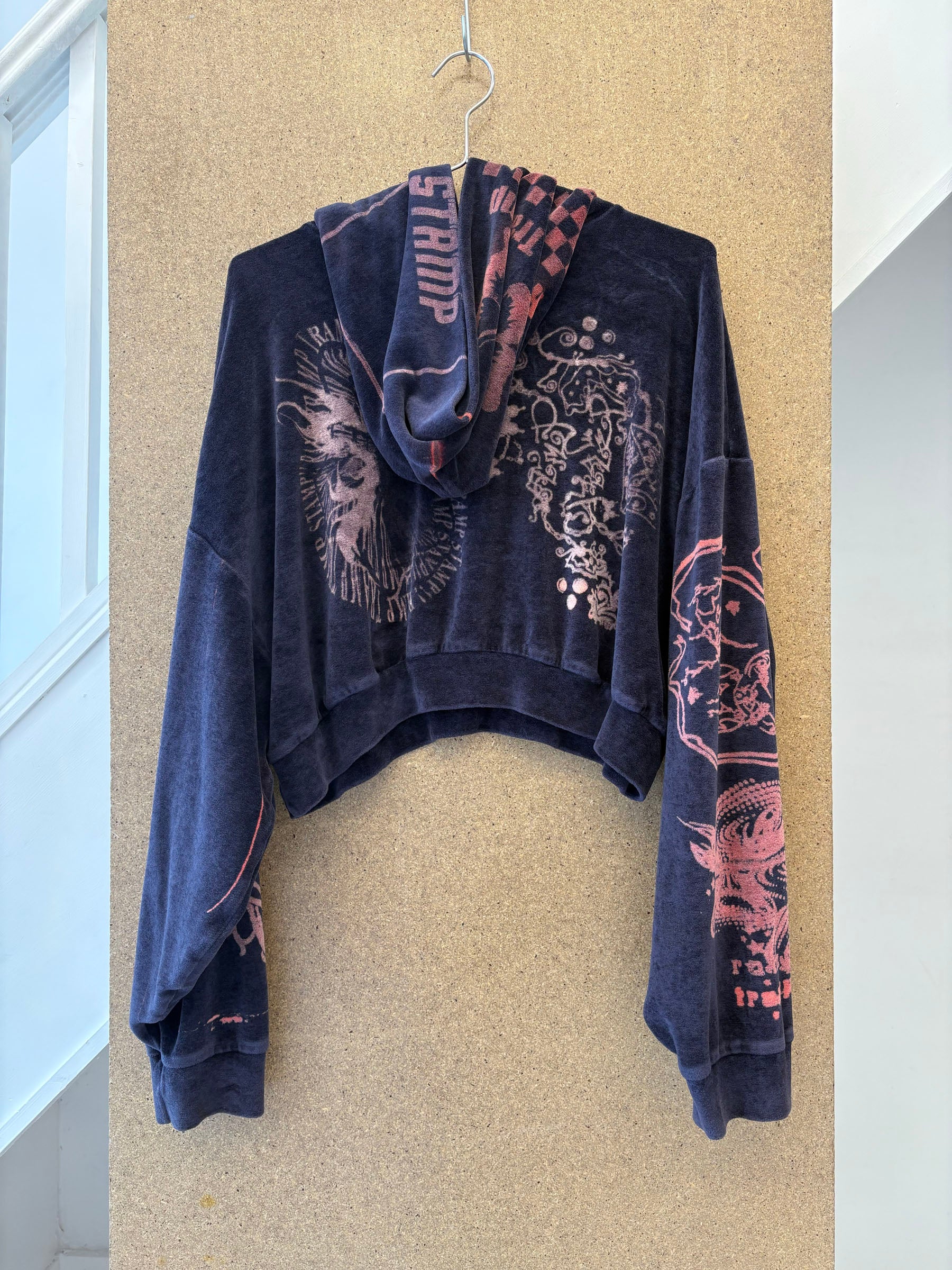 Yummy mummy hoodie in midnight