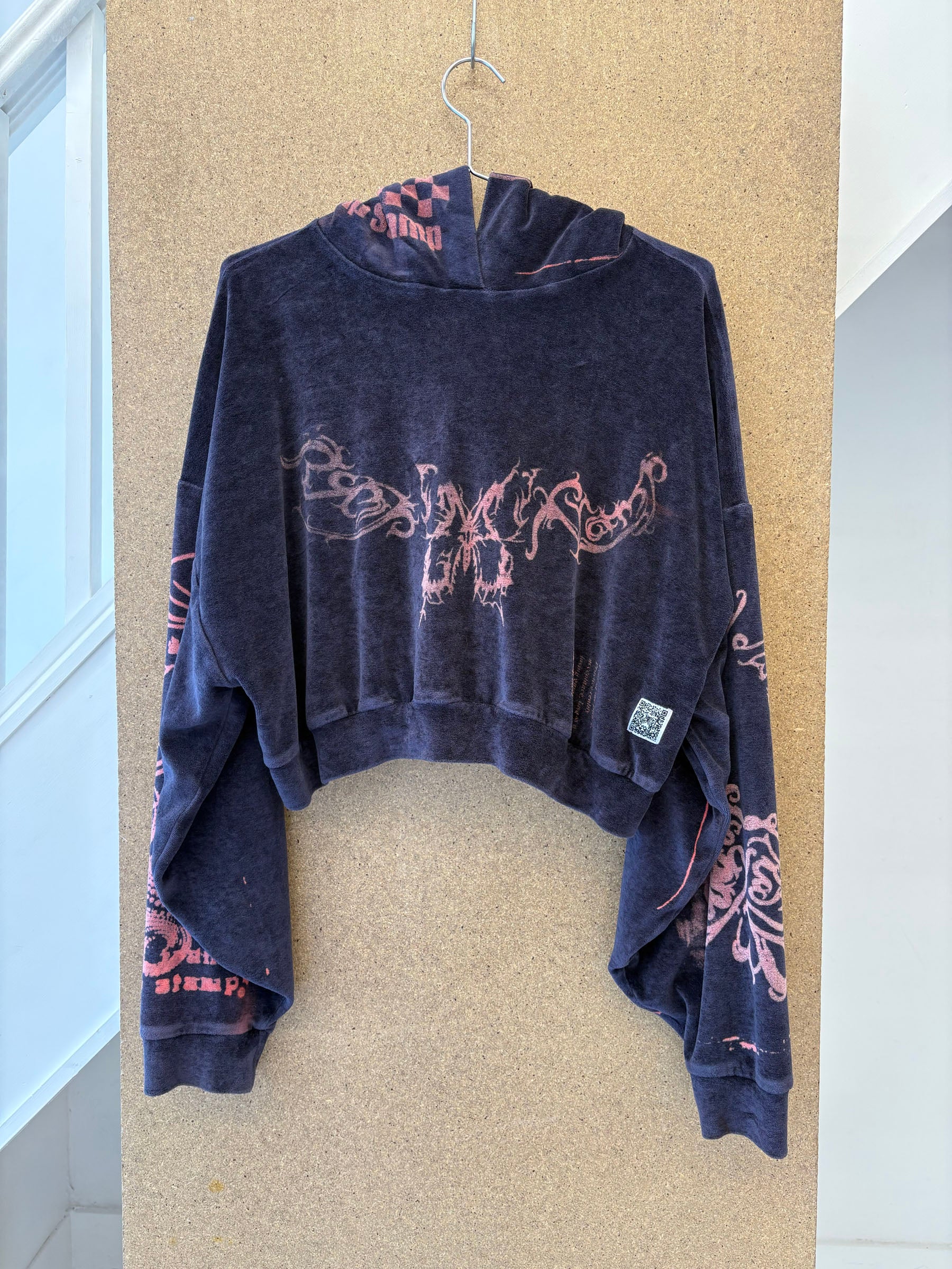 Yummy mummy hoodie in midnight